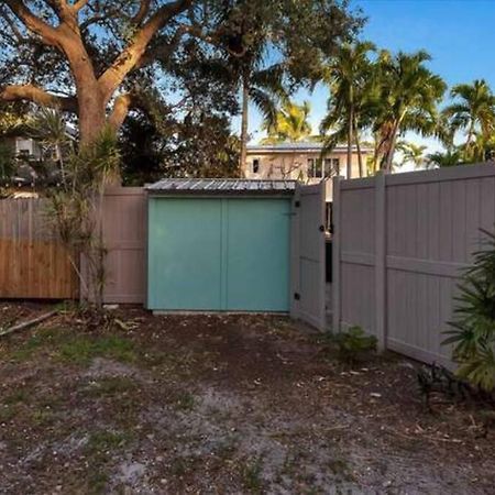 Charming Studio W Pool One Mile To Beach Pets Welcome Lake Worth Beach Extérieur photo