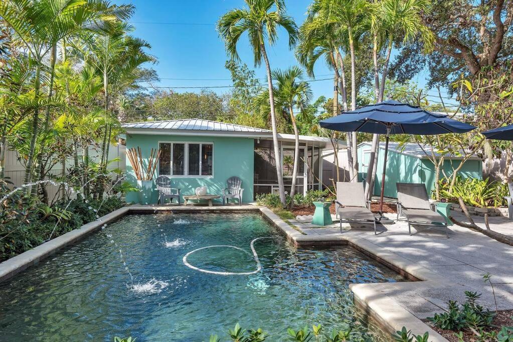 Charming Studio W Pool One Mile To Beach Pets Welcome Lake Worth Beach Extérieur photo